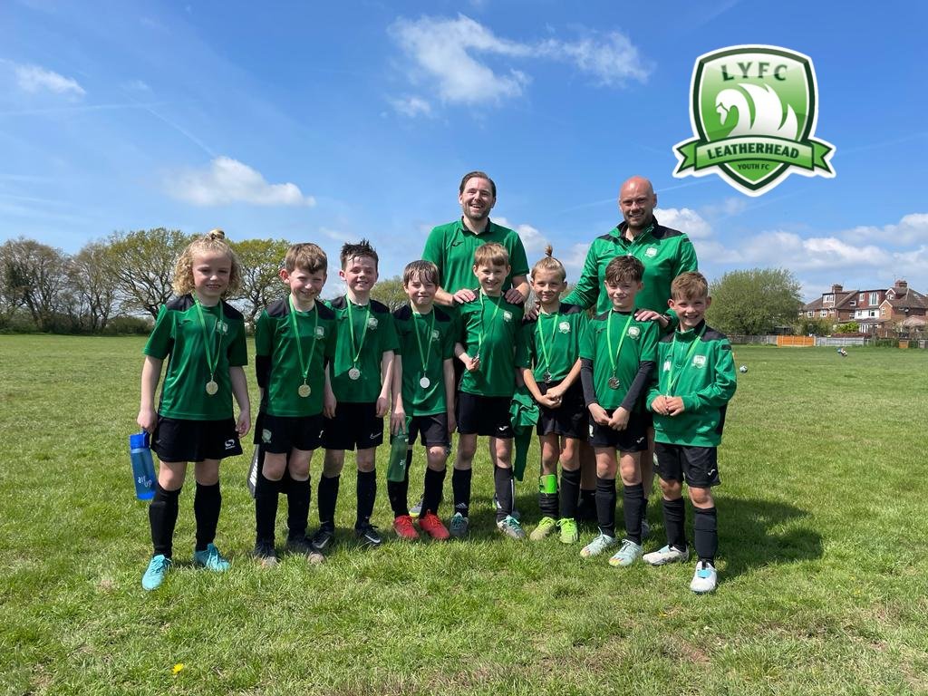 Calling All Keepers. Our Current U8's Youth Team @leatherheadyfc are on the lookout for a dedicated keeper to come and further enhance our squad. If your based near Leatherhead and would like to trial, then please message me. 💚🤍 #grassrootsfootball #trials