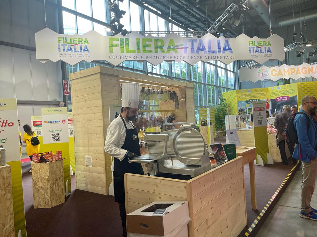 Oranfrizer tweet media