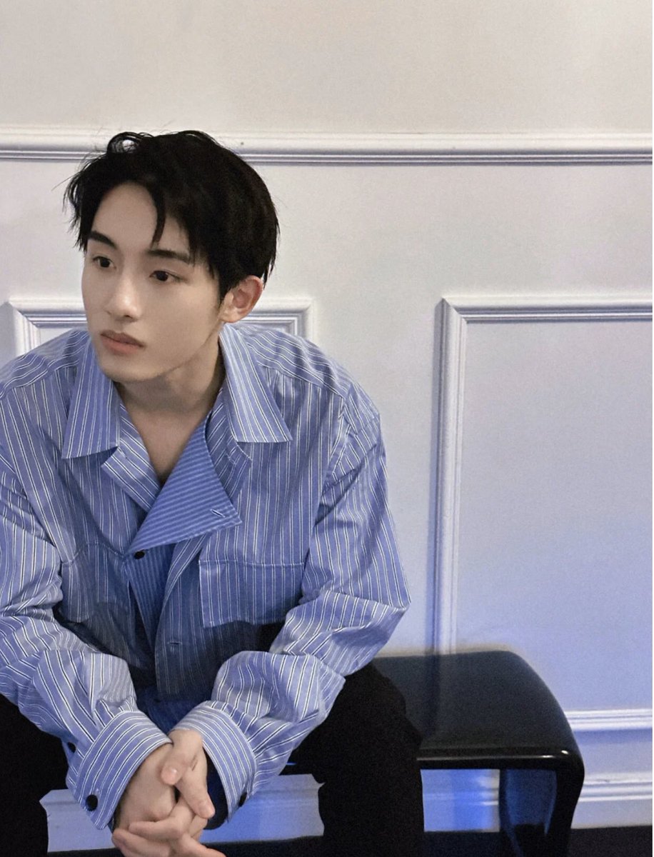 wwiinn_7d's tweet photo. Summer 🧩🚥🌲
https://t.co/oCbtBvp0ZI