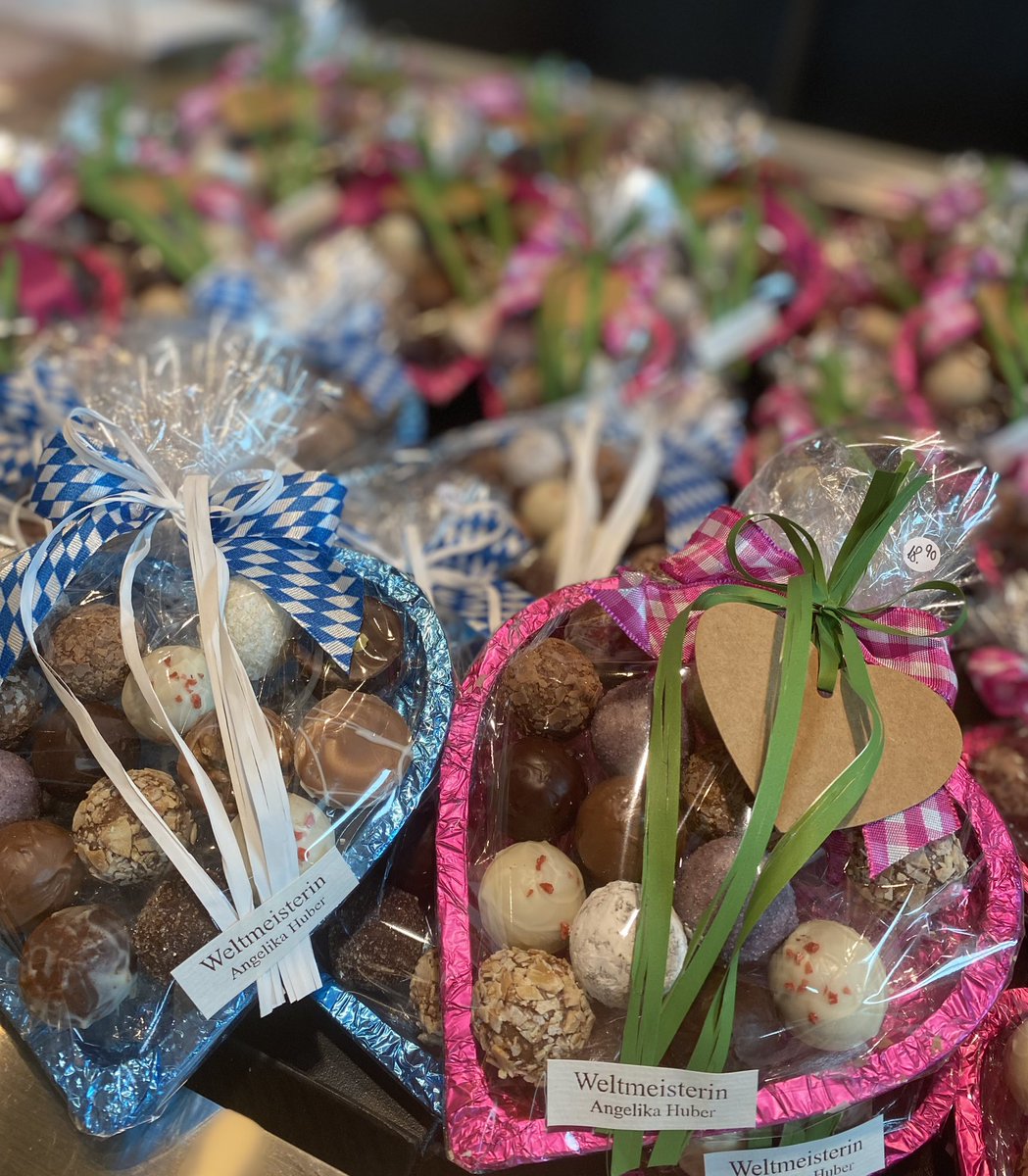 Dali252703441's tweet photo. #muttertag #muttertagsgeschenk #mothersday #geschenkideen #mama #geschenk #hochzeit #liebe #n #love #m #geburtstag #handmade #mutter #geschenkidee #geschenke #familie #r #k #mutterliebe #valentinstag #blumen #ck #vatertag #f #nder #fr #de #sch #schmuck https://t.co/yeMxjutezu
