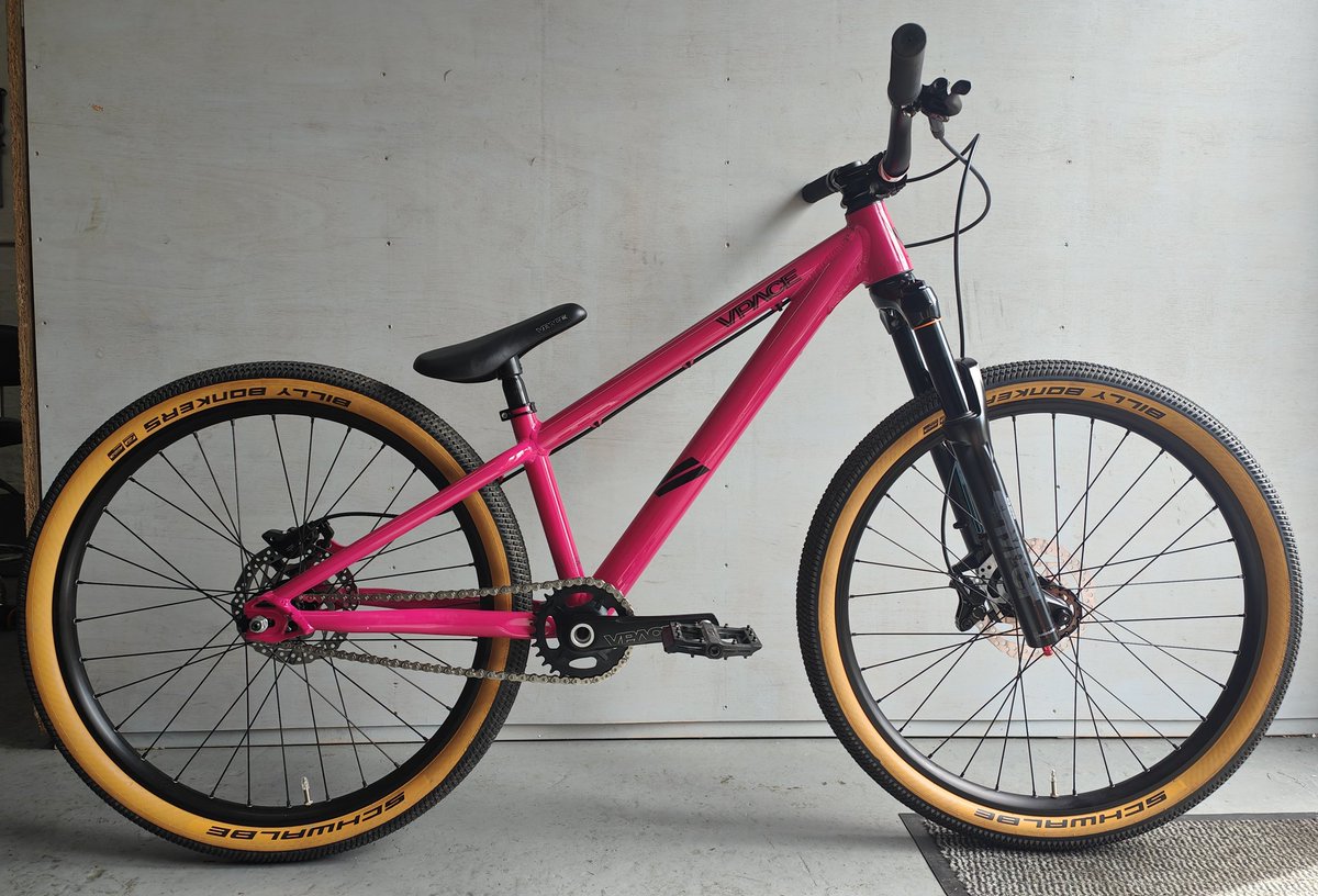 CYCALBicycle's tweet photo. This jump bike has had a new front brake and disc and the crank arm thread needed repairing to make it ready to race 4X
.
#jumpbike #pink #4x #fourcross #racing #racebike #bikeshop #liverpool #cycalbicyclerepairs https://t.co/7iORUeZaC8