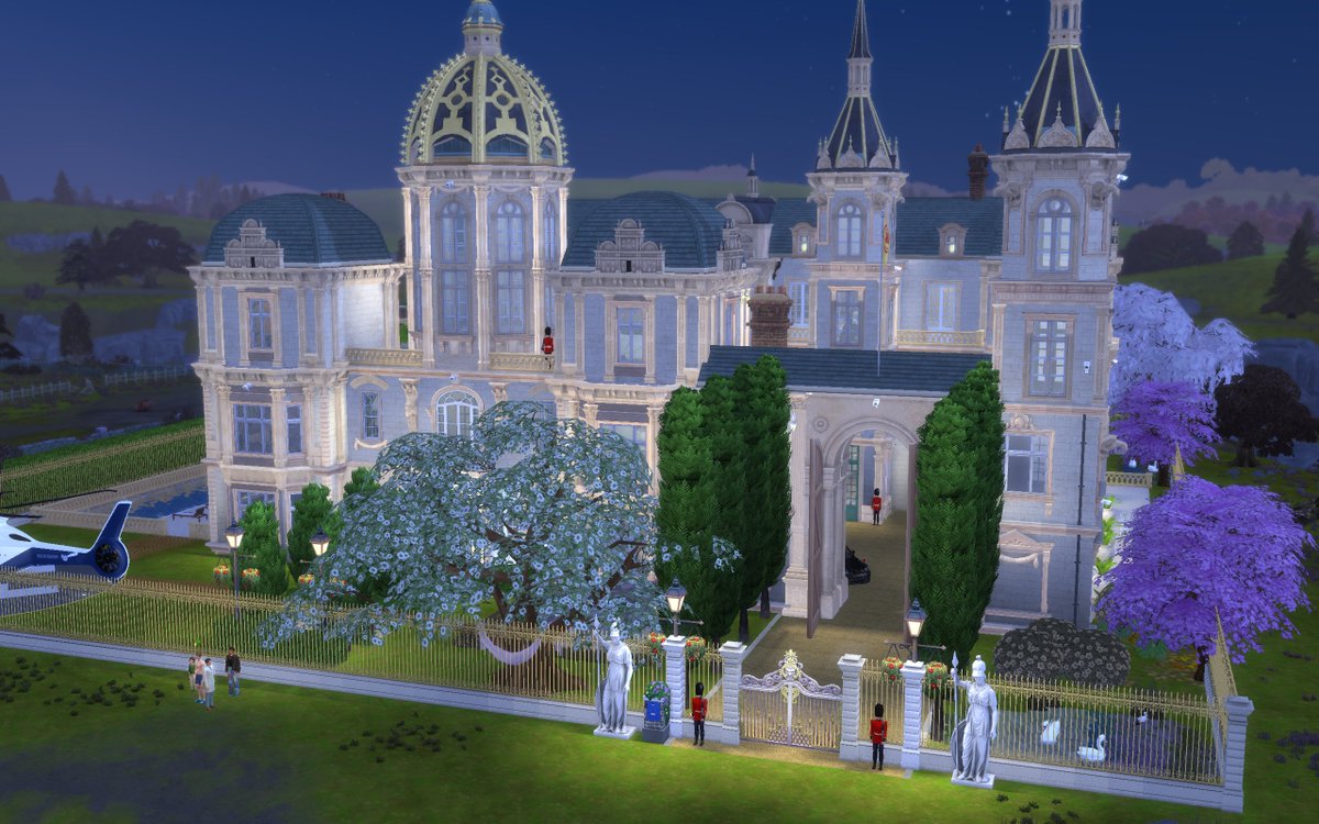 BluthIndustries's tweet image. This has been a long time coming but finally uploaded my latest royal castle up on the gallery origin ID:jrsdls1124 . An opulent hunting castle for my royal family, over 4 levels with no detail spared #ShowUsYourBuilds #simmersdigest #harlix #richsims #bluthindustries #TheSims4
