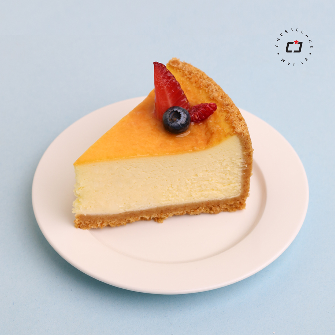 CheesecakebyJam's tweet photo. نيويورك تشيزكيك .. تحبها بصوص او بدون ؟ 😋🩶 https://t.co/pogS9DI2oB