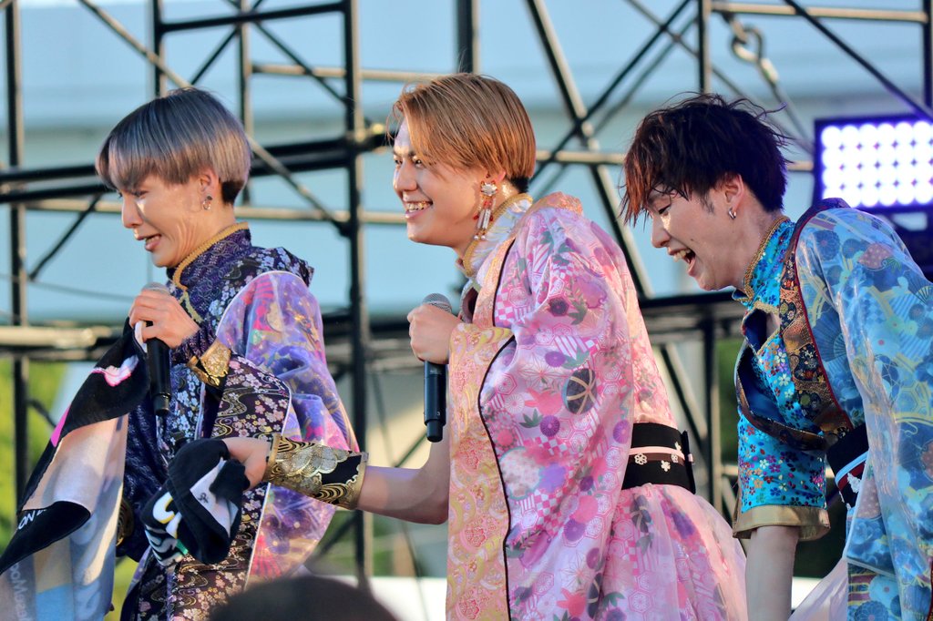 photo_dcs's tweet photo. また撮影可能があるといいな〜
(広くて邪魔にならない所で)

#肉フェス2023  #肉フェス  #めせもあ  #MeseMoa  #むすめん  #武道館  #横浜アリーナ  #メンズアイドル  #とみたけ  #ノックソ  #気まぐれﾌﾟﾘﾝｽ  #あおい  #フォーゲル  #野崎弁当 https://t.co/pD9TsgcU6k