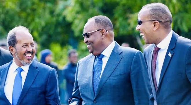 SomPundit's tweet image. These three allies are all Damujadid, if one knows the internal dynamics of these religious groups such as Alshabab or Damujadid you’ll appreciate how they’ve transcended clan divisions and formed sect ideological brotherhood. Don’t fall for the FAKE ATTACKS ON @HESaidADeni by…