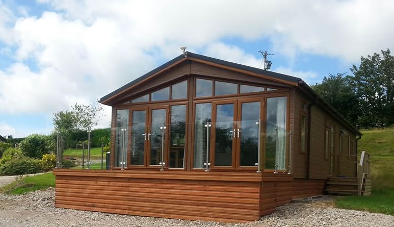 aroundaboutbrit's tweet photo. Redwell Fisheries Apartments & Lodge is the perfect holiday destination for countryside lovers. Walking, cycling & fishing can be enjoyed during your stay.
https://t.co/CvV6qqMo28
#Apartment #Lodge #Holiday #AdultOnly #Scenic #Rural #Fishing #OverKellet #Carnforth #Lancashire https://t.co/Fvv39SUhfd