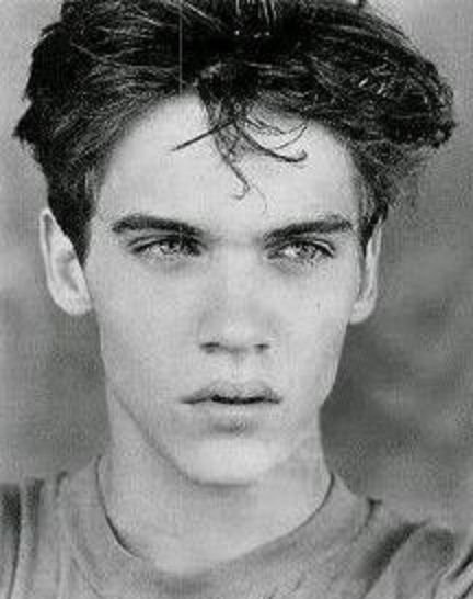 janittdott's tweet image. People tend to indulge bad boys when they look like this. 

#FirstHeadshot
#JonnyRhysMeyers