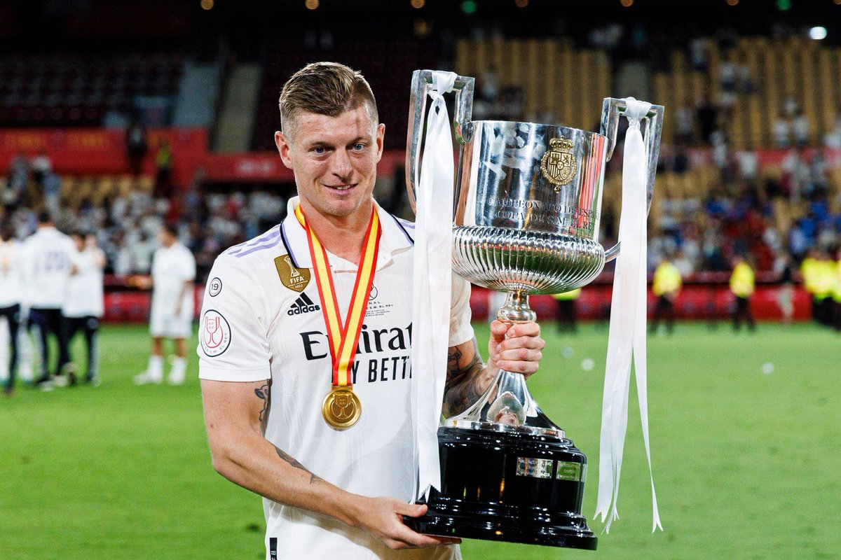 MadridXtra's tweet photo. ❗️It looks like Toni Kroos will be the DM tonight against Manchester City. Thoughts on this decision by Carlo Ancelotti? https://t.co/ShNULXMyhA