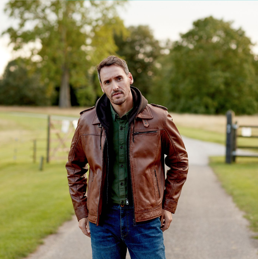 Hideparkleather's tweet image. Fancy adding a stylish streetwear look to your everyday wardrobe? Take a look at our Mason Men’s leather jacket for a modern twist on a classic.

Shop now at bit.ly/445CVBg 

#MensSpringCollection #MensSpringFashion #MensSpringStyle