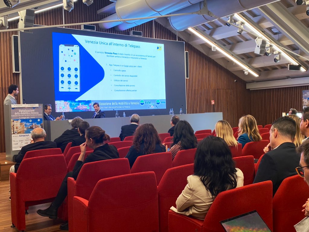 muoversivenezia's tweet image. #MobilitaDigitaleVenezia | 🆕Nato dalla partnership tra Vela e Telepass come rivenditore @veneziaunica, #Telepass presenta in anteprima “Venezia Pass” con l’obiettivo di offrire i servizi della città (trasporti, cultura, ecc.) attraverso un’esperienza totalmente digitale.