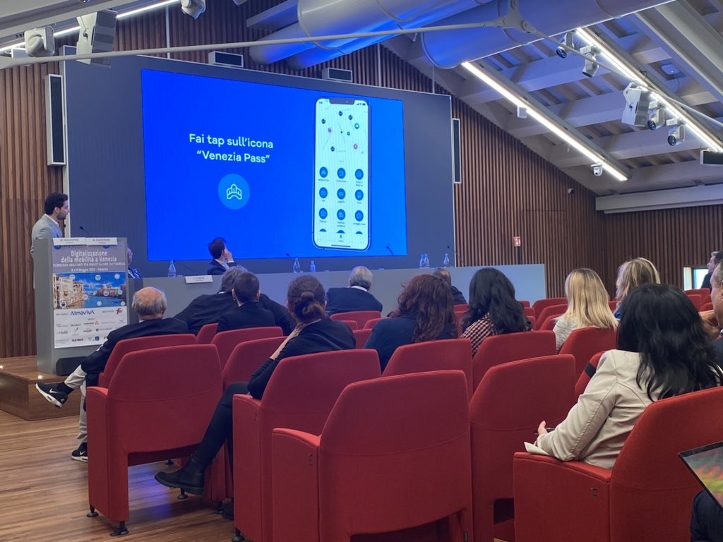 muoversivenezia's tweet image. #MobilitaDigitaleVenezia | 🆕Nato dalla partnership tra Vela e Telepass come rivenditore @veneziaunica, #Telepass presenta in anteprima “Venezia Pass” con l’obiettivo di offrire i servizi della città (trasporti, cultura, ecc.) attraverso un’esperienza totalmente digitale.