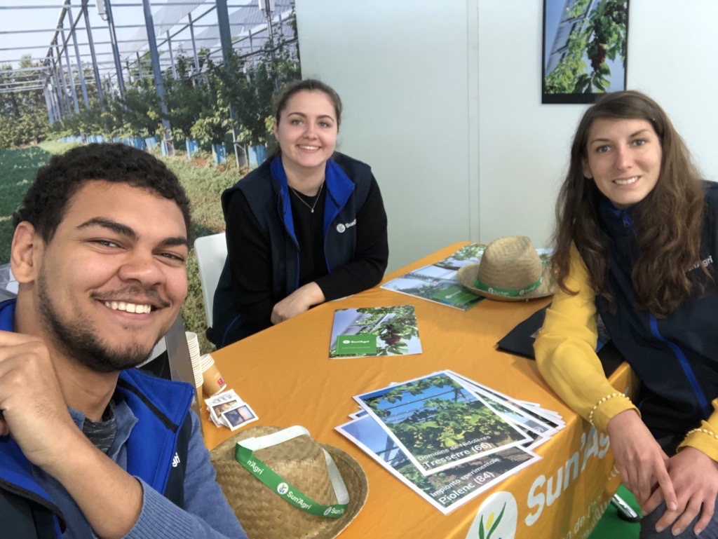 Sun__Agri's tweet photo. Throwback to the Rimini (Italia) exhibition, where our team went to present Sun'Agri's technology and throwback to the Ovibeja show (Portugal), where our Sun'Agri's team was on the Eiffage stand also to present our technology!  Well done to our International team 👏💪 https://t.co/9PygE03dFt