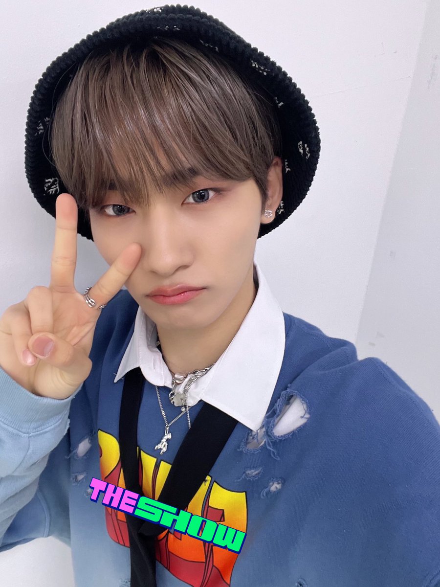 theshow_offcl's tweet image. [★324회 더쇼초이스 후보②]
우리집 아기 고양이🐱였던 짱펙스가 앙큼 폭스🦊 된 SSUL 푼다
짱펙스에게 시집가고픈 여우들🦊 줄 세웠더니 지구🌎 210608바퀴 돌았다고 하네요

#더쇼 #THESHOW #EPEX #이펙스 #여우가시집가는날 @the_EPEX