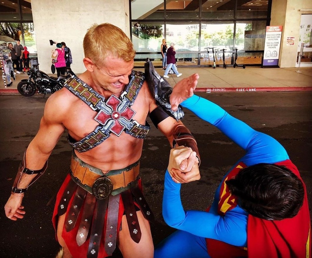 KromicB's tweet photo. ¡LO SABÍA!

Foto de Wearingthecape (Instagram). https://t.co/T2hAKUngp5