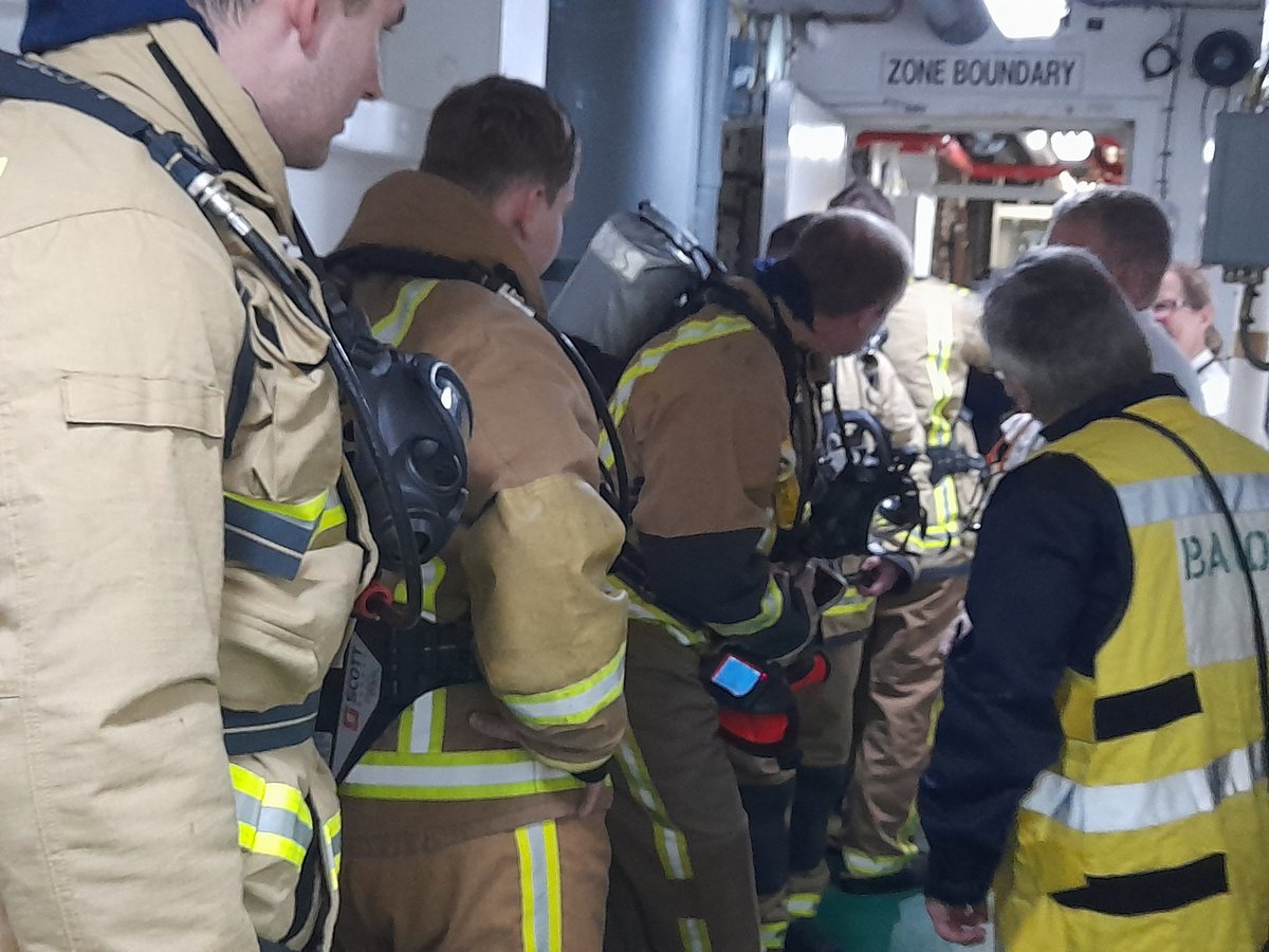 RFALymeBay's tweet photo. @RFALymeBay The adventure begins, PSARC (Tick), excellent training given throughout. Ready for the next phase of training
@RFALymeBay @HMNBDevonport
#fost #Training https://t.co/MS3sje9fbf