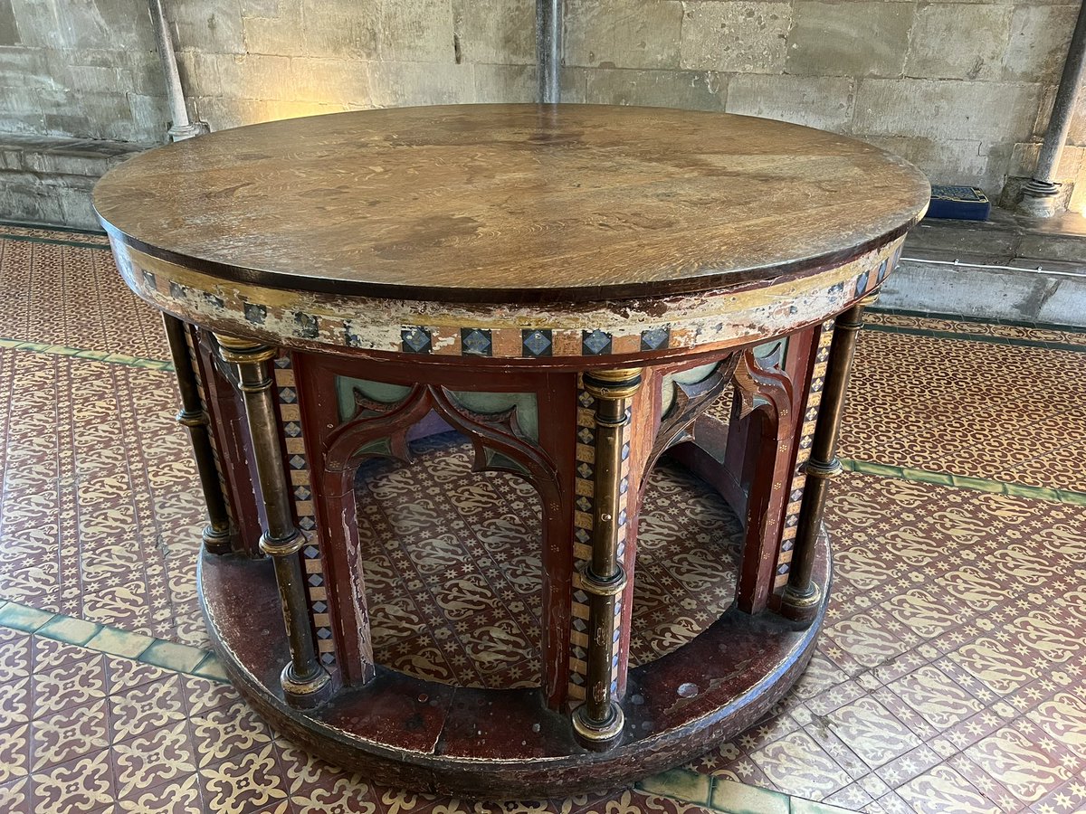 HistoryMalc's tweet photo. Easy to walk past this medieval table and not notice it, at the entrance to the Chapter House and the Magna Carta at Salisbury Cathedral #Wiltshire The top is restored, the rest original. #TableTuesday #TilesOnTuesday https://t.co/JmhDMZrLEE