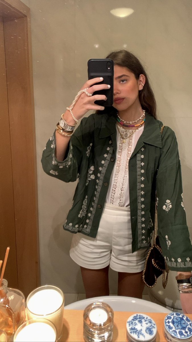 miumiumary's tweet photo. Yesterday 🤍🥑🐚🌱🦢 https://t.co/NszOHaHlkq