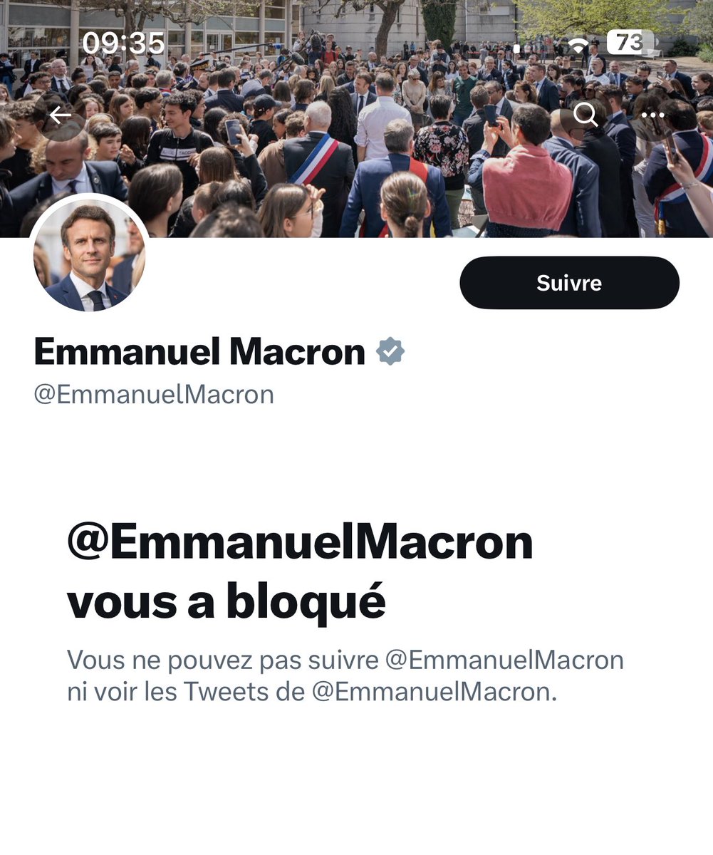 stephanouty's tweet photo. Mon bien aimé Roi Macron 1er n’a pas aimé ma dernière création… 

#Macron #Hitler #8mai #Democratie https://t.co/XY5yVt8e94