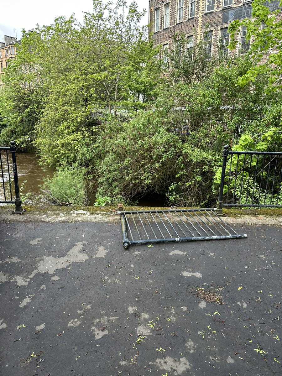 Inn Deep tweet media