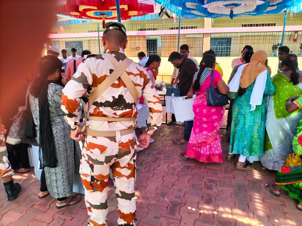 Deputy Commissioner Ballari tweet media