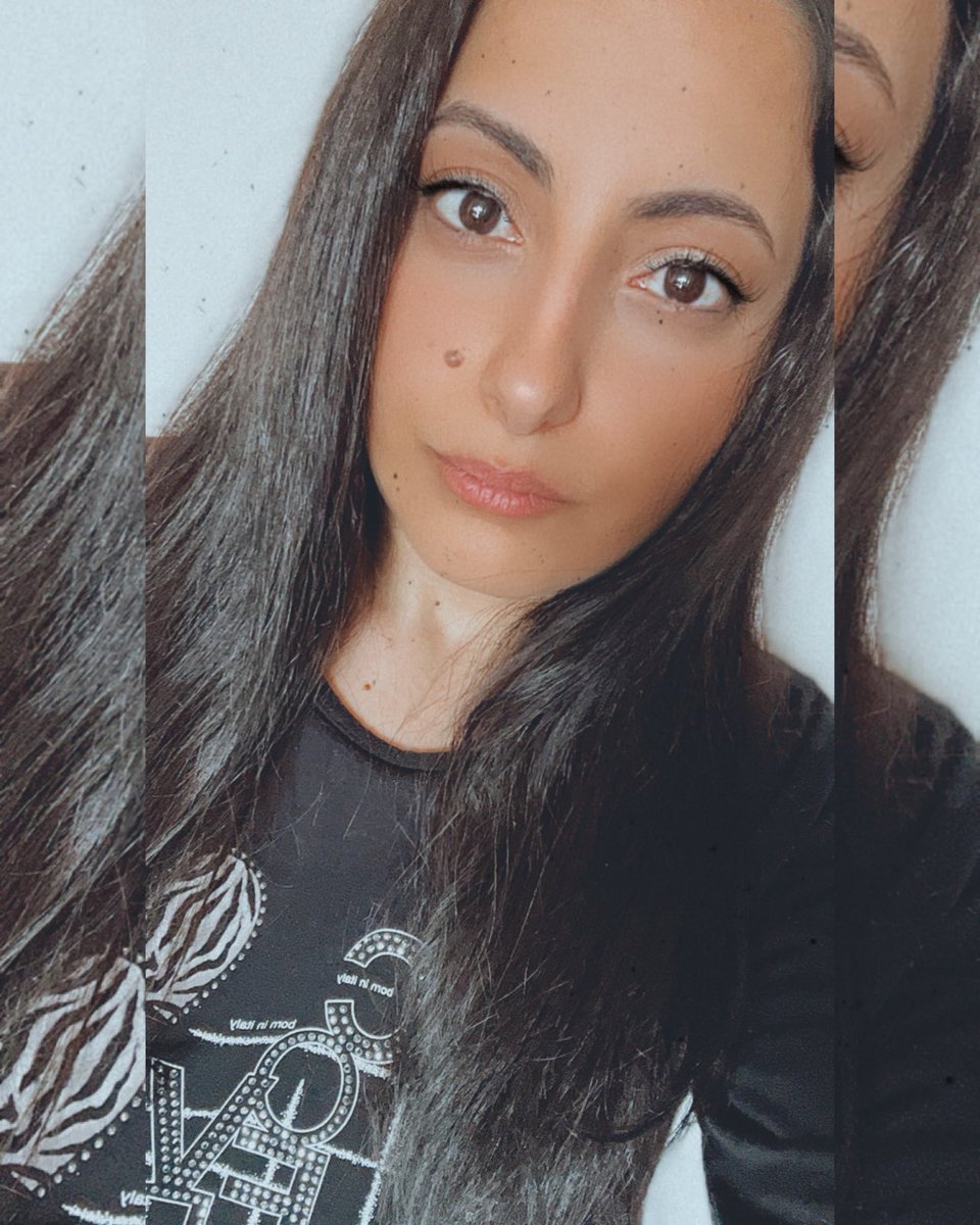 MaBelleFaby's tweet photo. E se ti porto nel cuore, allora sei ovunque con me. #MaBelle #missyou #Semprepersempre #Maicontrocuore #Tuseilei #Tihoamatatiamoetiameró #Seipartedime #🌹🌹🌹 https://t.co/6P0i4kNVz7