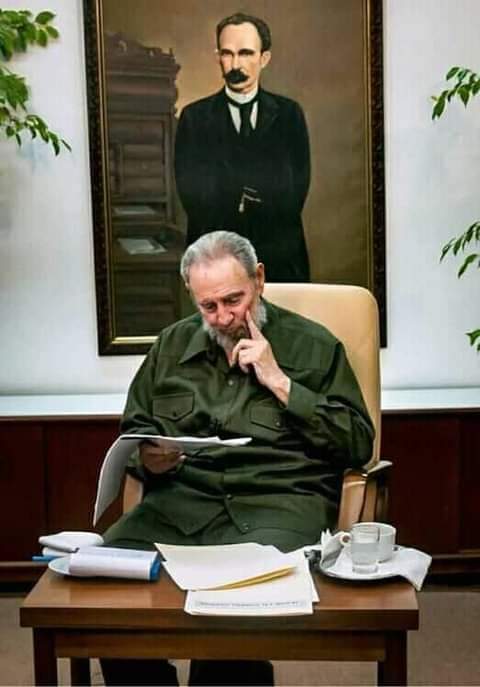 Fidel: "(...) nosotros estamos seguros de que nuestro pueblo no será vencido, porque se juntan las dos condiciones indispensables de la victoria:  el espíritu patriótico y revolucionario de nuestro pueblo". #Cuba #ALaPatriaManosYCorazón #CiegodeAvila