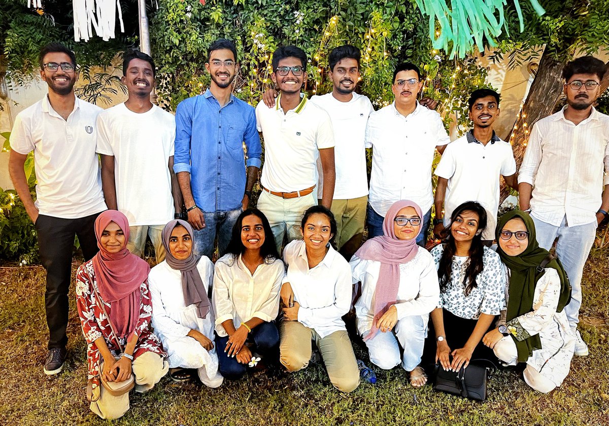 ASSP_Official's tweet photo. Sindh: The Sri Lankan Consulate General in Karachi organized a Vesak celebration on its premises, in collaboration with the Sri Lankan community in Sindh.

1/3 https://t.co/Mbeul0w9ci