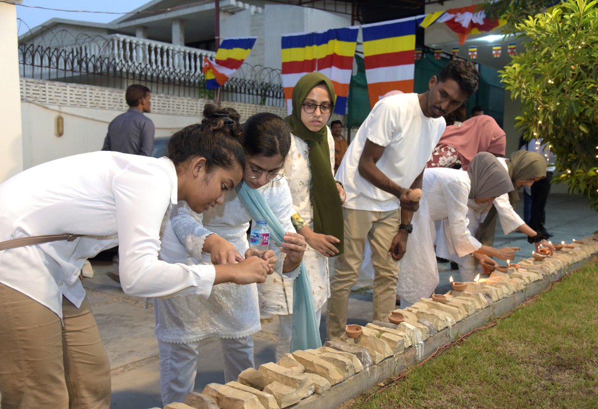 ASSP_Official's tweet photo. Sindh: The Sri Lankan Consulate General in Karachi organized a Vesak celebration on its premises, in collaboration with the Sri Lankan community in Sindh.

1/3 https://t.co/Mbeul0w9ci