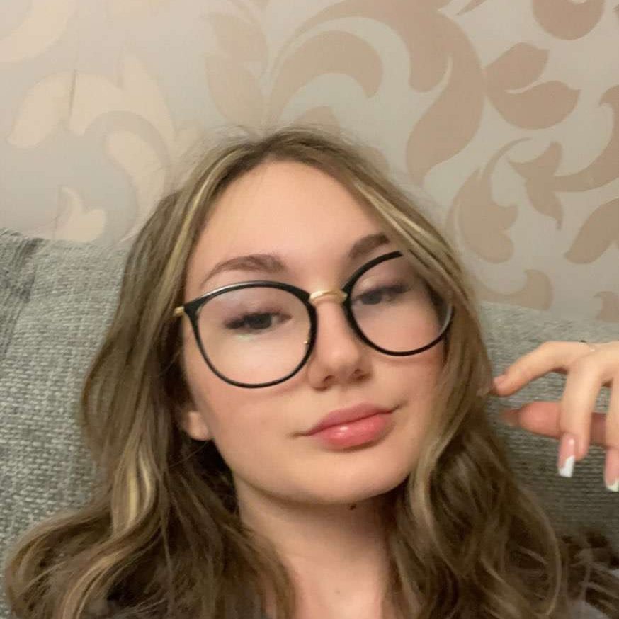 sunshine_maddyy's tweet photo. new to #nsfwtwt #nsfwtwtًً  

- 19 + born in  🇷🇴
- she/her + pans
- switch and shy 😭
- soft and hard kinks
- creator 🔞

( mainly would post audios pics )

❤ + ���� to be moots! https://t.co/JtKLzPQ4XG