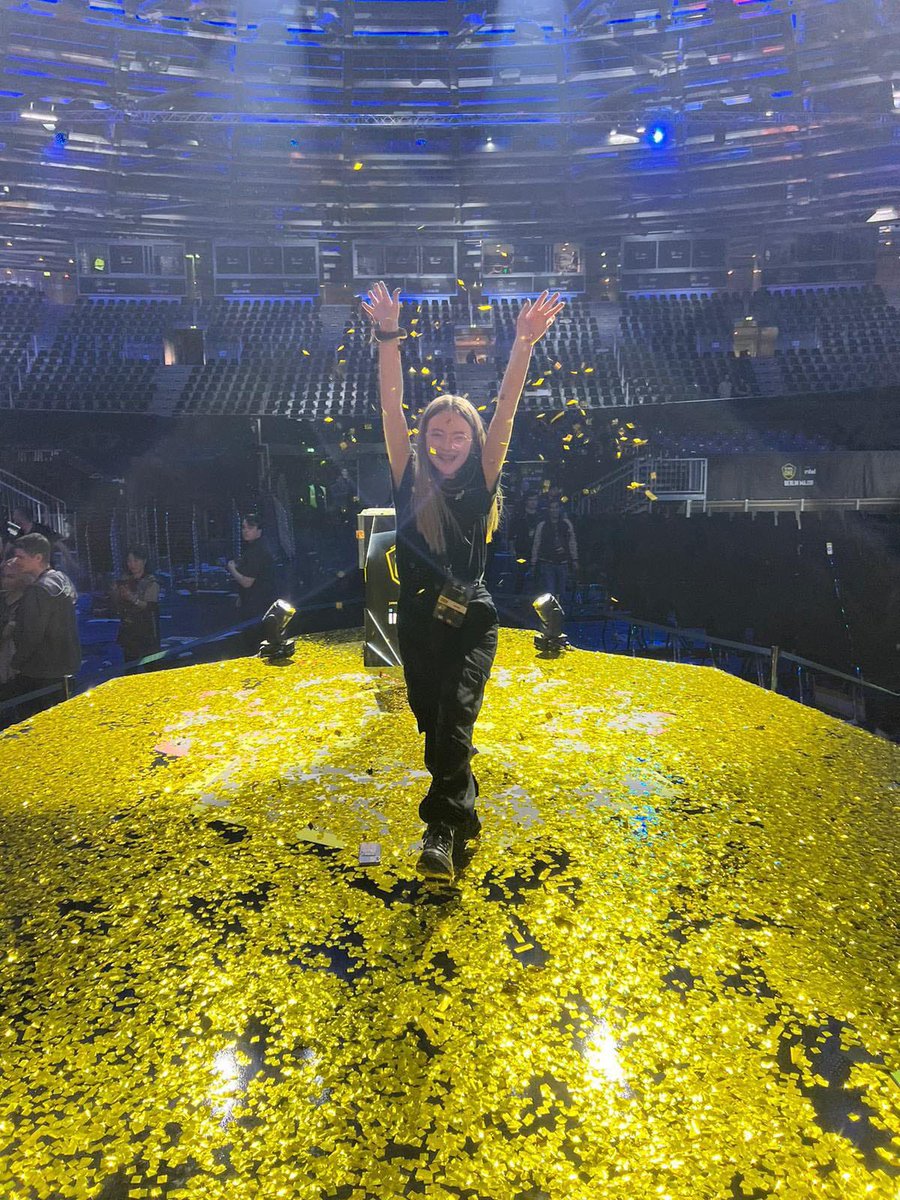 KaatieCharlotte's tweet photo. My first ever Dota major (I hope many more to come!)🥹 I can’t even put into words how thankful I am for this experience, every single person involved in this event made it beyond special. Berlin you will have my heart forever 🤍
#ESLOne https://t.co/BzlvSZr84l
