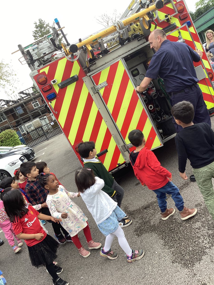 Today in nursery we had a visit from <a href="/TraffordFire/">Trafford Fire</a> from the Altrincham branch. Thank you so much for all information and your time. #eyfs #trafford