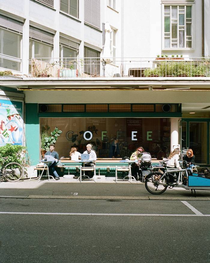 c0ffeedaily's tweet photo. Ground control: a guide to Zürich’s world-class coffee scene | Financial Times https://t.co/G4kKPQ2Uk0
#coffee #Zurich #coffeecuture #coffeelovers #worldclasscoffee #coffeearoundtheworld https://t.co/lm0F1uqHrV