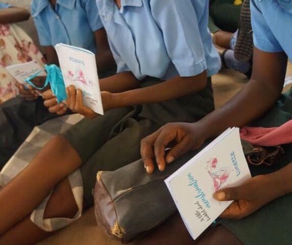 Look at these beautiful snapshots from Bangula Secondary! Lunette donated products and the students got the opportunity to talk about #menstruation and how to manage #periods with their brand new Lunette Cups. 🥰