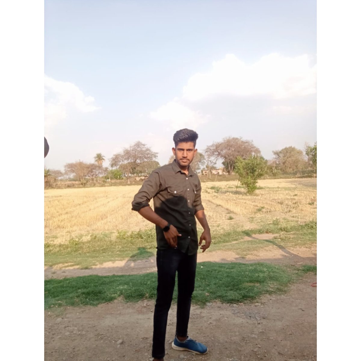 MrNileshGurjar's tweet photo. “Whatever is good for your soul, do that.”.🙏
#fbcaption.#historylovers #GURJAR #Bagdawat #SawaiBhoj #Mihirbhoj
#mpkegujjar #Rajabhoj #gurjaratra #shajpur_wale #Naghbhat #royal #Gurjaratra #Gwalior #murena #yadav #jaat #nikhilveer_gurjar #gurjarpratihar #Mewad #devnarayanbhagwan https://t.co/eF0ncI0tib