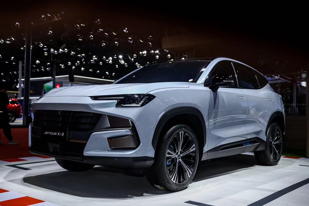 vessel4's tweet photo. The 2022 Jetour X70 Plus is your ideal vehicle for the year 2023.
It is efficient, safe and luxurious. The colours are Red, Blue-Black, White, Black and Turquoise blue.
Contact @JAPPGH today to place your order
#jetourx70plus
#japlantpoolgh
#jetourbyjapp https://t.co/UBhviLnMTK
