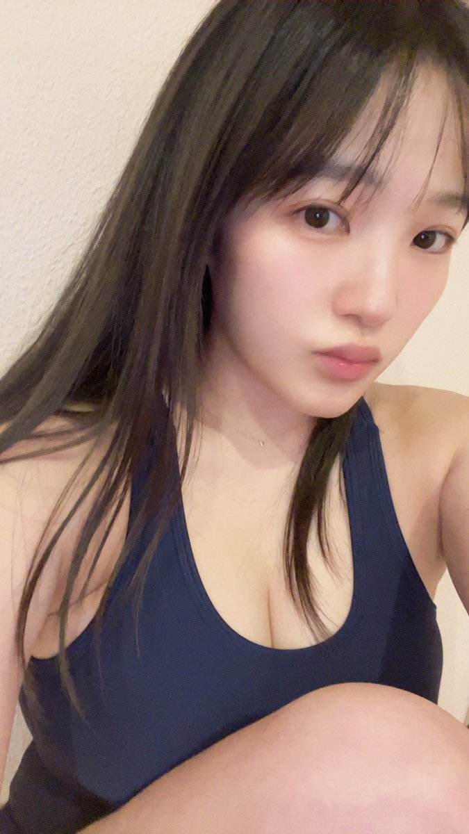 プールダイエット🩵
#1mmでもいいなと思ったらRT 
#スク水申し子 https://t.co/C7yAkVsg8V