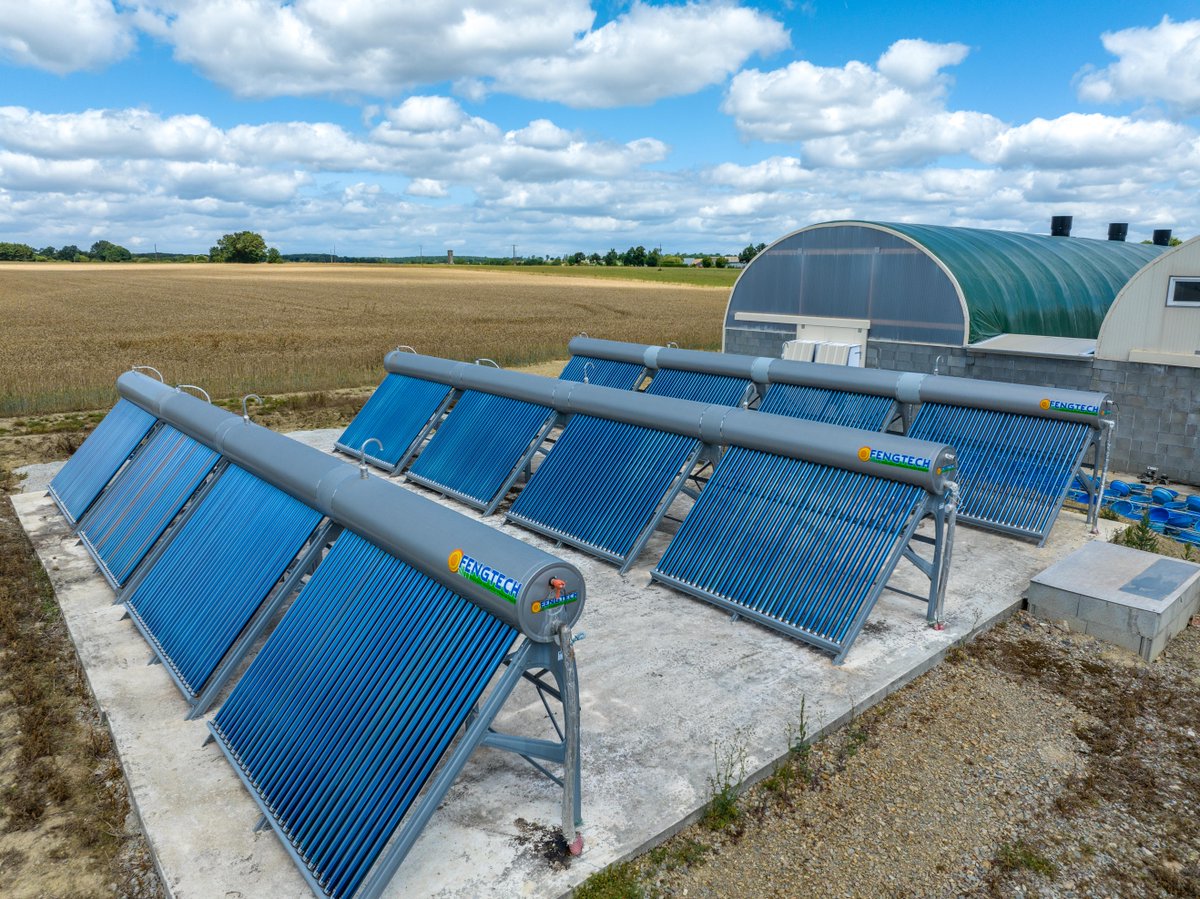 ChambagriPdL's tweet photo. [PRENEZ DATE] 📌#InnovAction Les rendez-vous du chauffage solaire : ses applications en élevage ! 3 portes ouvertes en @paysdelaloire du 13 au 15/06. Voir le programme 👉 https://t.co/5CWPj8vZDu
#solairethermique https://t.co/vTvTCfIa9P