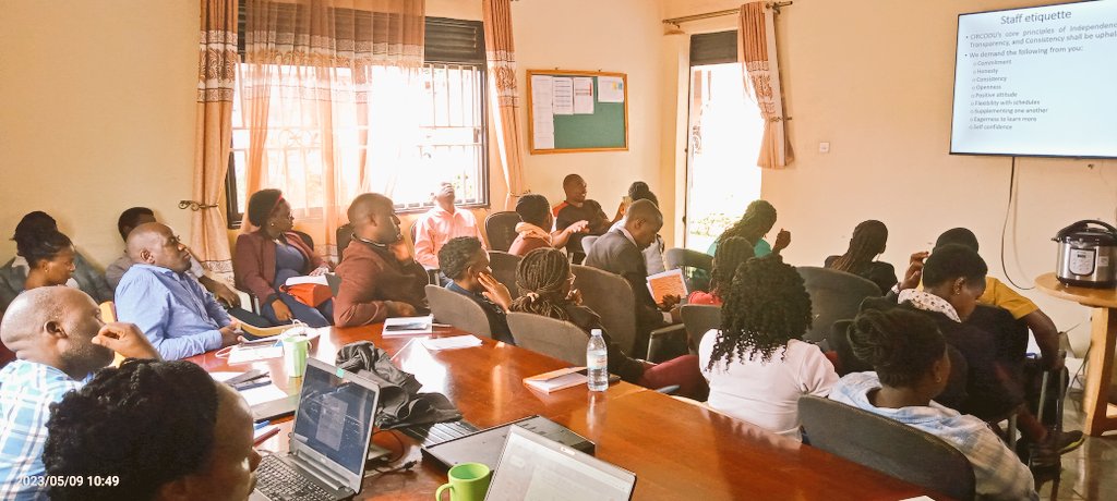 CIRCODU1's tweet image. @CIRCODU1 Team Training for the upcoming National eCooking Baseline Study and Strategy. The study and strategy are supported by the @GovUganda, @UKaid, and @UKMECS. 

@Jkyayesimira @josephndemere @AtuyambaAlex @SMuyita @JayAkumu @brianisabirye @NtabuPaddy @MEMD_Uganda