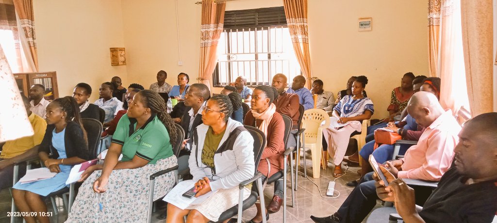 CIRCODU1's tweet image. @CIRCODU1 Team Training for the upcoming National eCooking Baseline Study and Strategy. The study and strategy are supported by the @GovUganda, @UKaid, and @UKMECS. 

@Jkyayesimira @josephndemere @AtuyambaAlex @SMuyita @JayAkumu @brianisabirye @NtabuPaddy @MEMD_Uganda