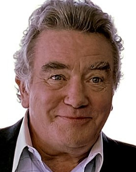 Peter_Larkin89's tweet photo. Albert Finney (1936-2019) #BOTD https://t.co/5y6O0OzSri
