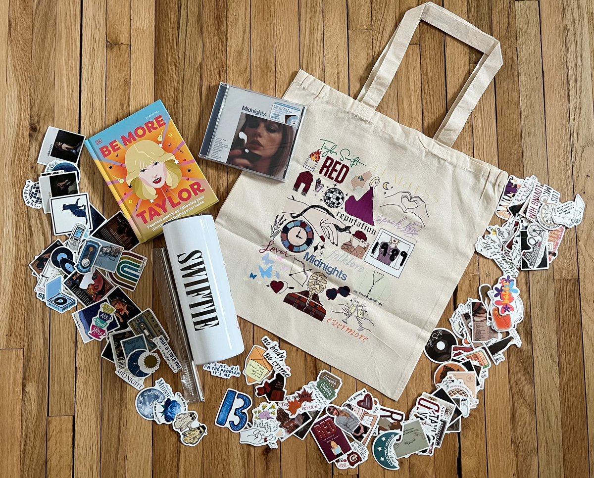 swiftiesister13's tweet photo. ✨GIVEAWAY✨

For reaching 10k followers, one swiftie will win:

A sealed, signed Midnights cd
Be More Taylor Book
Tote bag
Swiftie tumbler
Taylor stickers 

Rules:
Like &amp; retweet this tweet
Reply with your favorite Eras tour outfit

Winner will be chosen May 31st
#TSTheErasTour https://t.co/1mIejgA5PE