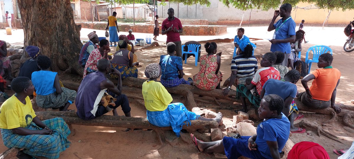 RICEWestNile's tweet photo. In Uganda, fisheries are critical for livelihoods &amp; food security. Overfishing &amp; other issues like water pollution poses a significant risk to the sector. Community awareness is increased to mitigate the risks in Pawor SC, Madi-Okollo District eith support from @chaseafricaphe https://t.co/OZT2QyGQR1