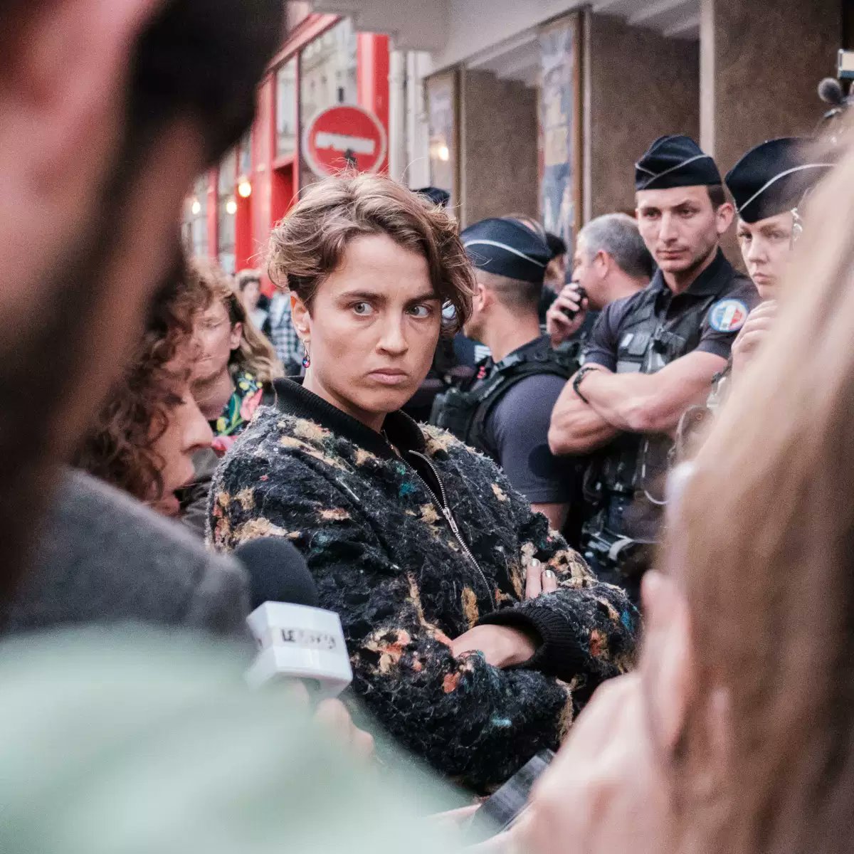 « J’ai décidé de politiser mon arrêt du cinéma »

Alors que nous enquêtions sur la trajectoire d'Adèle Haenel, l'actrice a, pour la première fois depuis les César 2020, accepté de prendre la parole. 

Elle a répondu à nos sollicitations par un courrier. Nous publions cette lettre