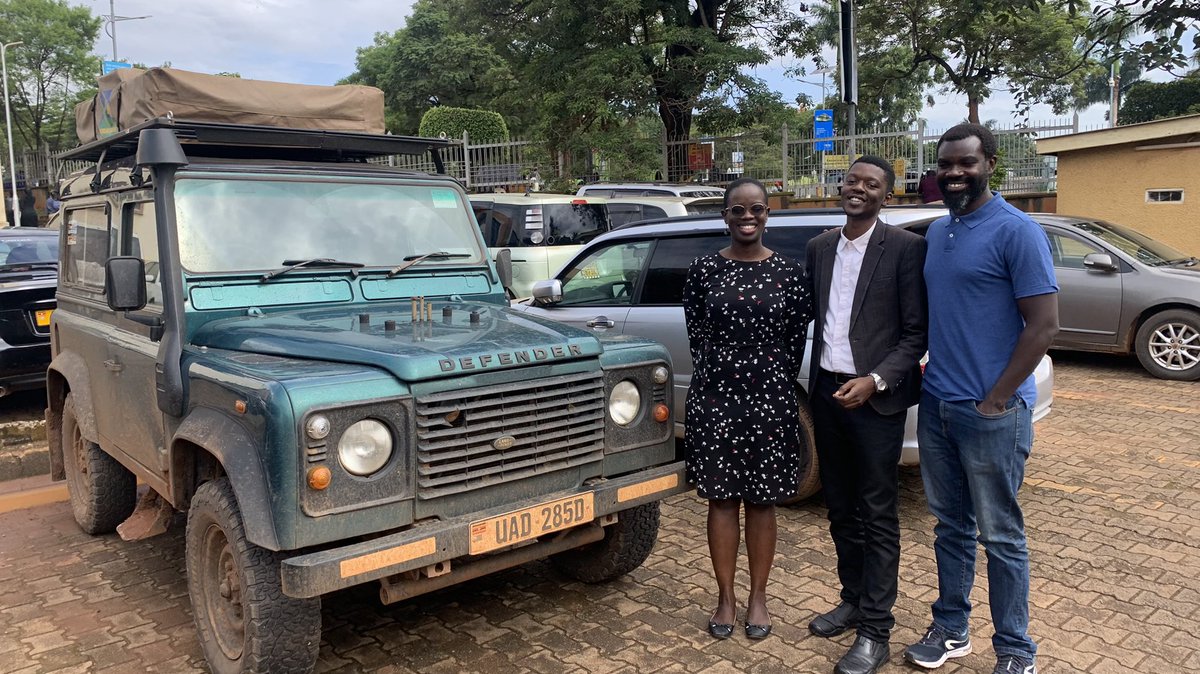 I shared a Kodak moment with @maureenagena and @echwalu who are a unique breed of travellers 🧳 they are so passionate about road trips I can’t wait for the book and documentary about the 22,146Km of 'Africa by Road', with the @SheDefender 

#AfricaByRoad @ubctvuganda