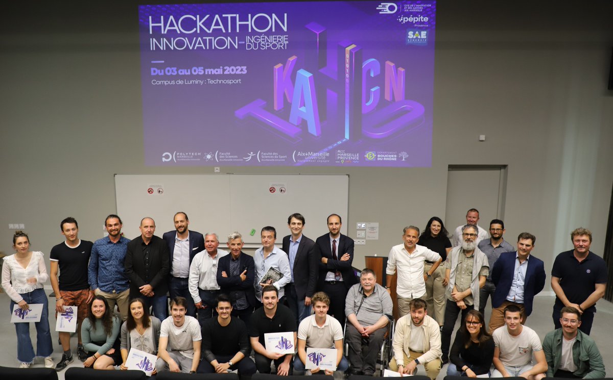 PolytechMars's tweet photo. Trois jours passionnants 👉 #hackathon #innovation #ingénieriedusport ! Des idées innovantes, des prototypes impressionnants et une énergie incroyable de la part des équipes participantes. Félicitations aux candidats pour leur travail acharné et leur créativité !🏅 https://t.co/O6WnvleN8g