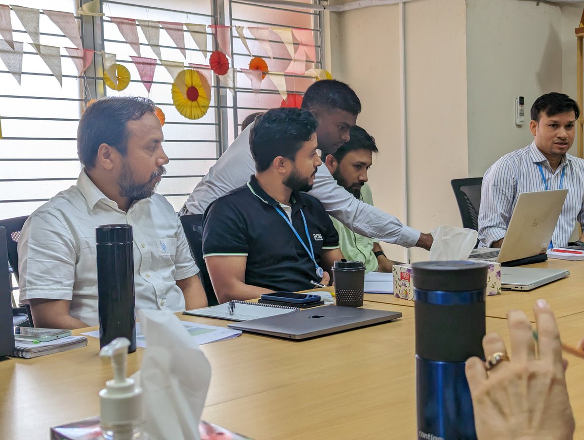 UNDP_BD's tweet photo. To identify areas of future collaboration 🤝 in #Coxsbazar on different issues i.e: access to #justice, #disaster risk management, #livelihoods &amp; #GBV, we exchanged views today w/ other agencies of @UNinBangladesh 🇺🇳🇧🇩, #NGOs, #INGOs who are based in #CXB 🌊. https://t.co/aOhXcnrplN