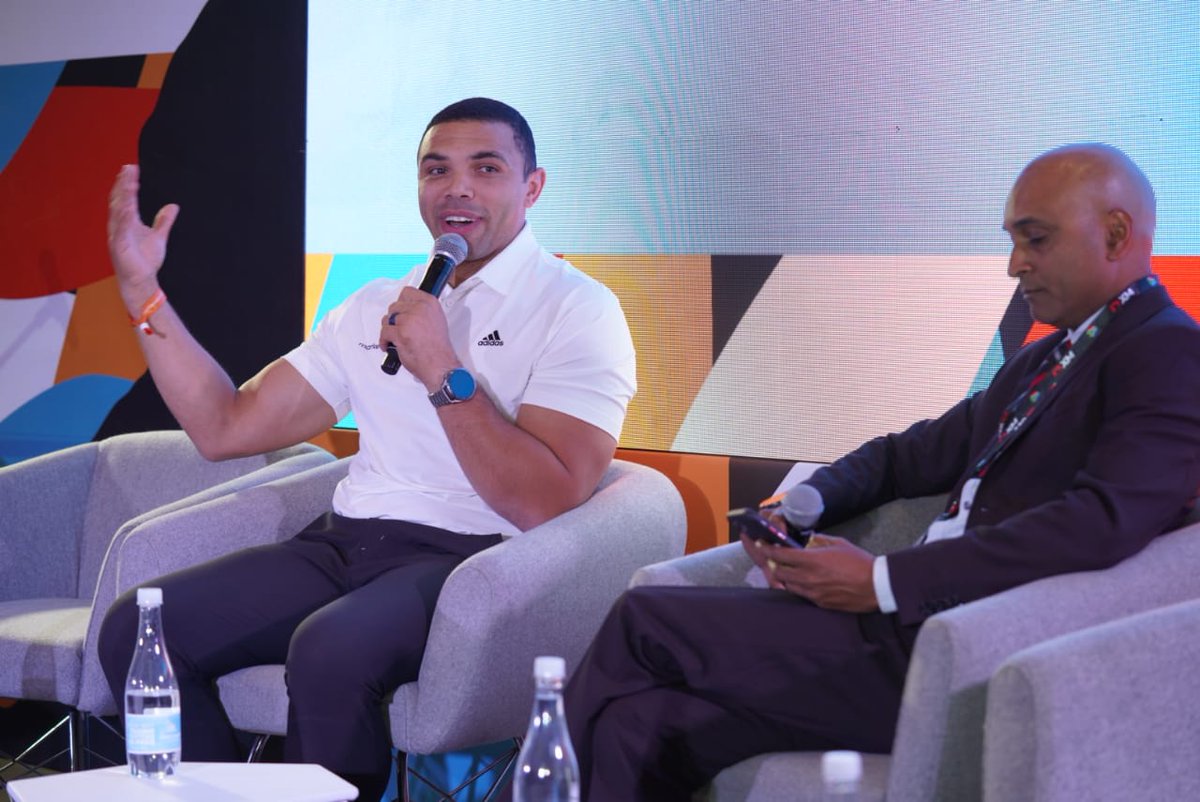 F_M_events's tweet photo. Thank you to Bryan Habana and Solomon Gouden from @marketscom for this insightful fireside chat💥🚀

#FMAS #FMAS23 #FMevents #SandtonConventionCenter #BusinessOpportunities #Day2 #FMASAgenda #FMAS23Agenda #BryanHabana #marketsdotcom https://t.co/unw6MK62bU
