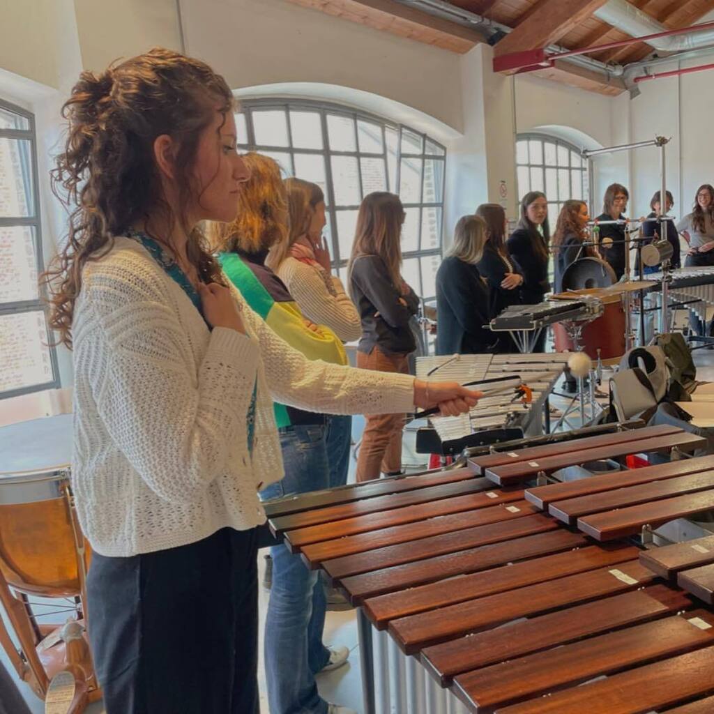 space__work's tweet image. 