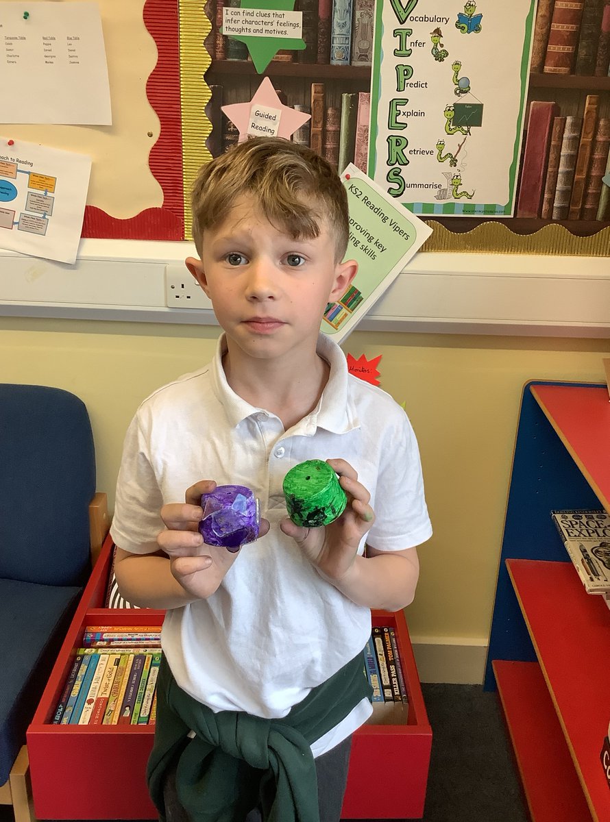PrimaryBeaumont's tweet photo. Badgers class have been very busy designing and making beautiful wind chimes in their art lessons 🎨 once finished they will be hung in our new garden 🌱Great work Badgers! 🦡 https://t.co/kaZmwHMLR8