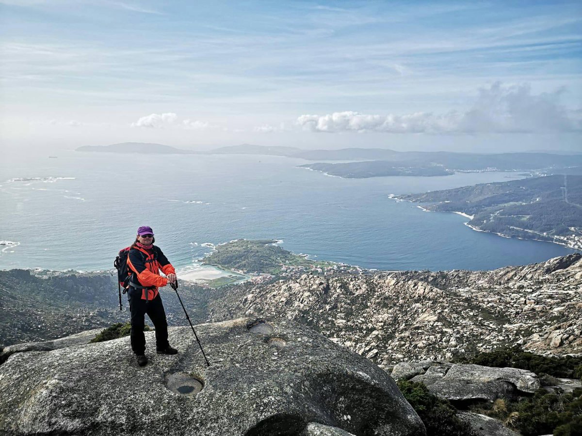 MONTE PINDO - O FIEIRO / A MOA
Domingo 14/5/23 -- 9:30 H
Lugar de encuentro: Parque do Fieiro
Dificultad: MODERADA ++ TECNICA
Distancia: 14 KM (+-) Circular
Tipo de ruta: En grupo y con paradas
Inscríbete aquí: galiciasenderismo.com/reservar-ruta